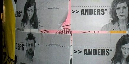 Plakatierung und Guerilla-Marketing zur Produktion.